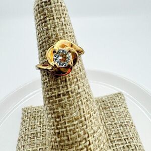 Vintage Gold Plated Flower CZ Cocktail Ring Retro Glam Preppy Art Deco Floral